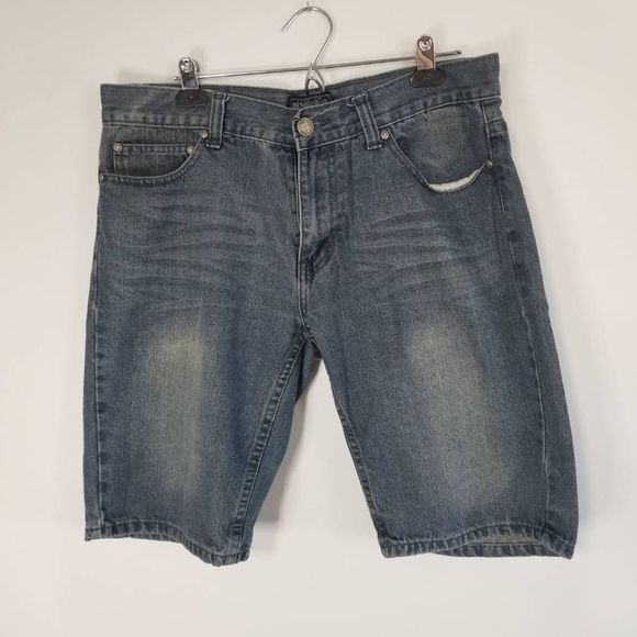 Premium One Touch Brand Mens Jean Shorts Blue Whiskered Pockets Flat Front 34 - Picture 1 of 11